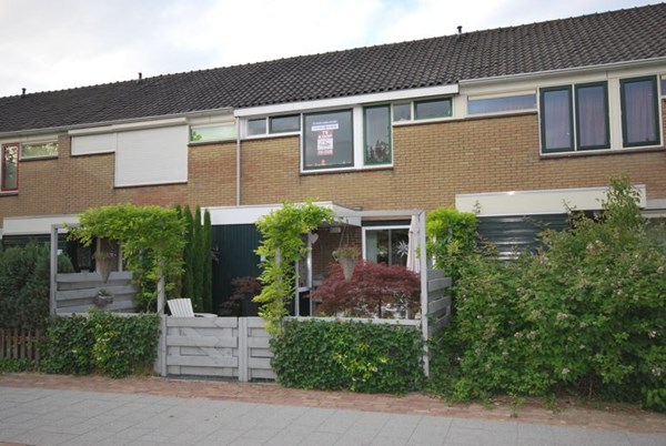Leeuwerikenhof 10, ROZENBURG ZH